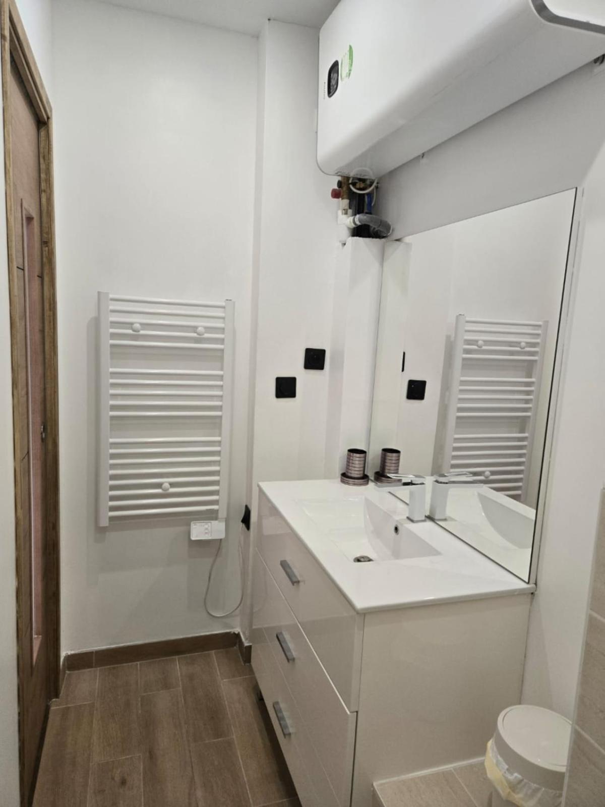 New Superbe F2 Refait A Neuf Tout Confort Dans Residence Avec Piscine Serra-di-Ferro (Corsica) Extérieur photo
